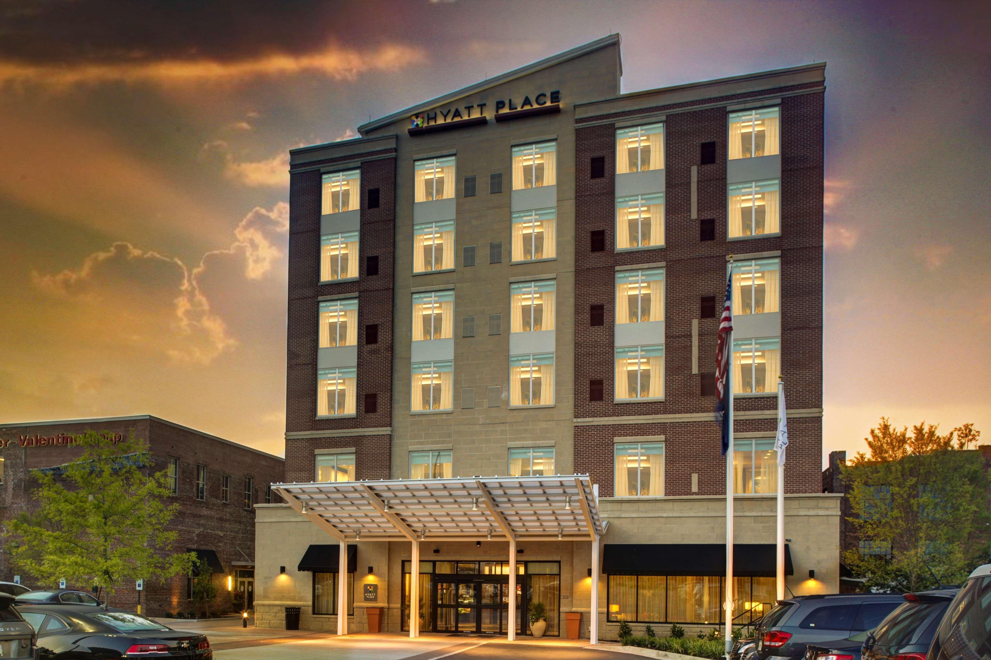 Hyatt Place Columbia/Downtown/The Vista Exterior photo